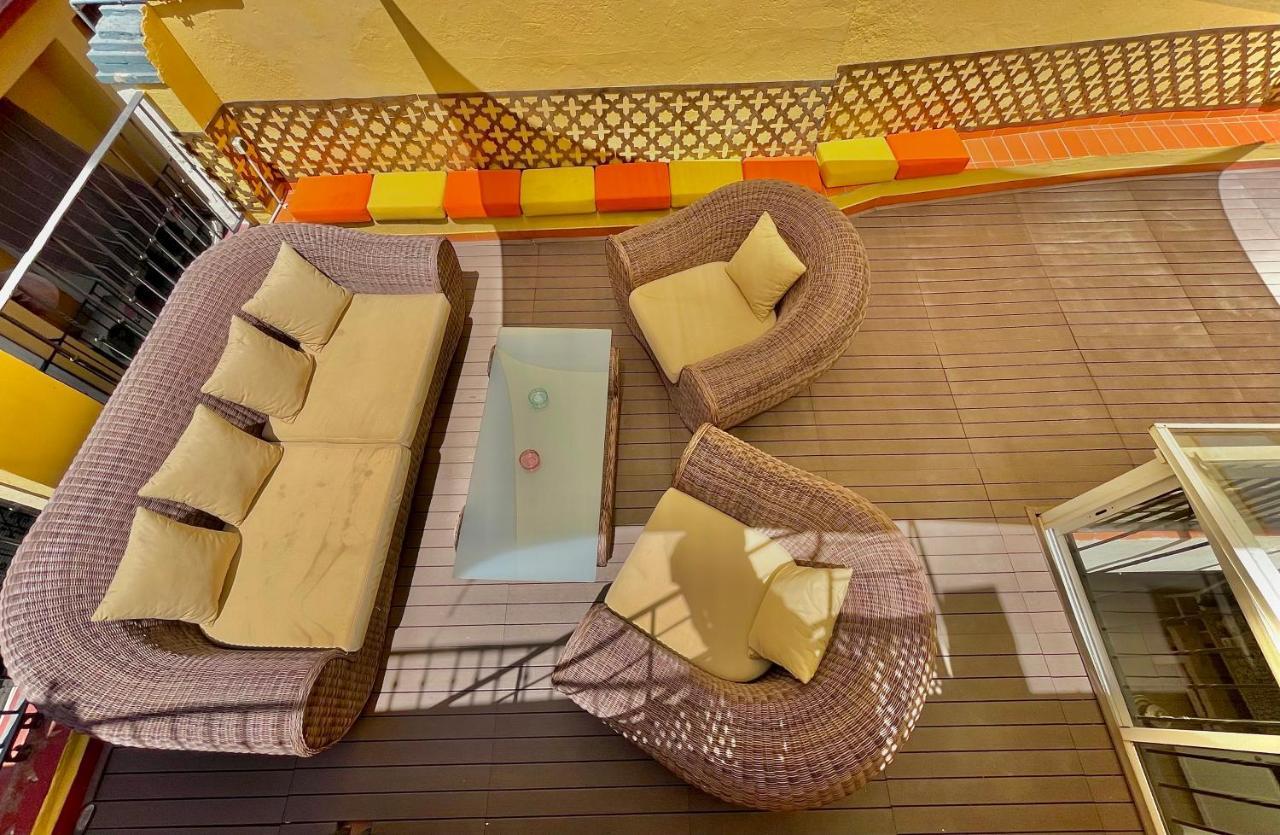 House -Rooftop&Jacuzzi -Stayinเซบีญา ภายนอก รูปภาพ